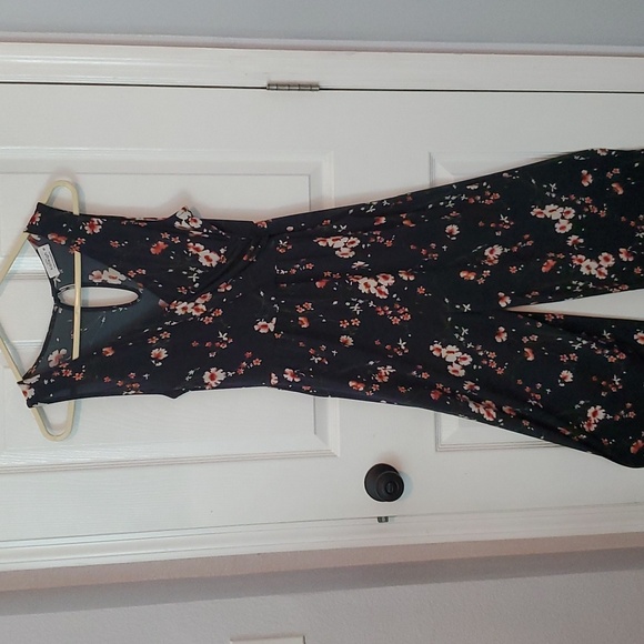 Women's capris jumpsuit with deep pockets Dark Green - Picture 4 of 6